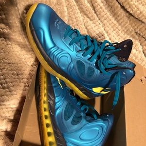 Nike AirMax Hyperposite